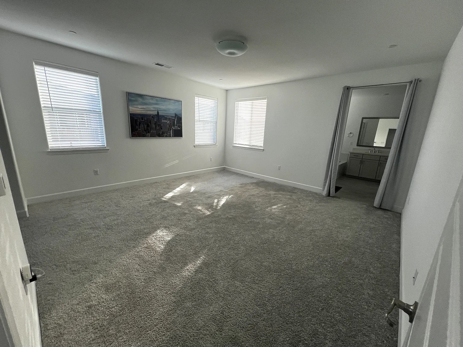 Eventide - The Retreat Into Luxury gallery image 3