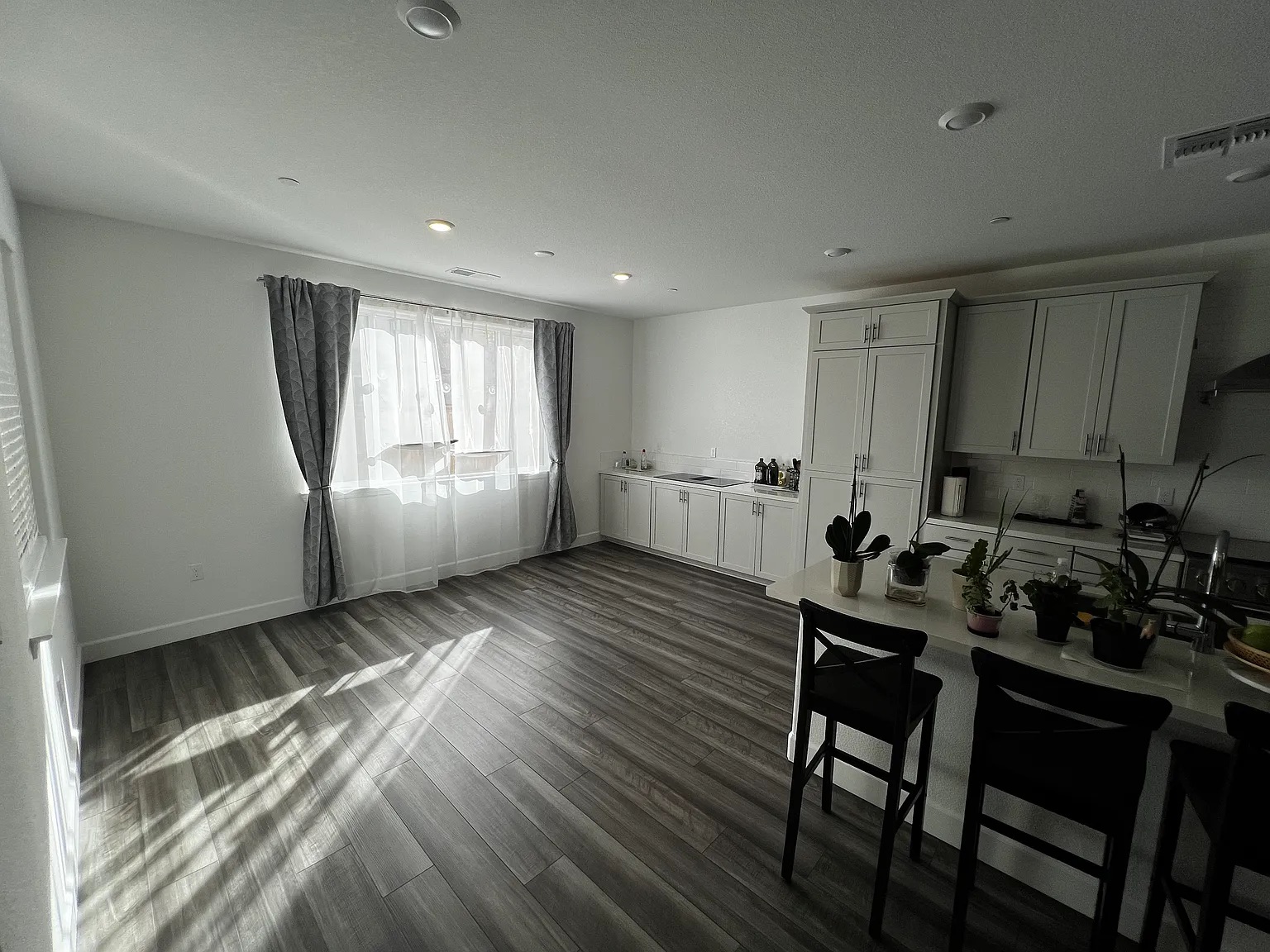 Eventide - The Retreat Into Luxury gallery image 10